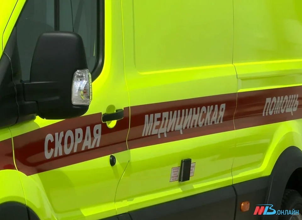 В Волгограде водитель на иномарке сбил ребенка на переходе